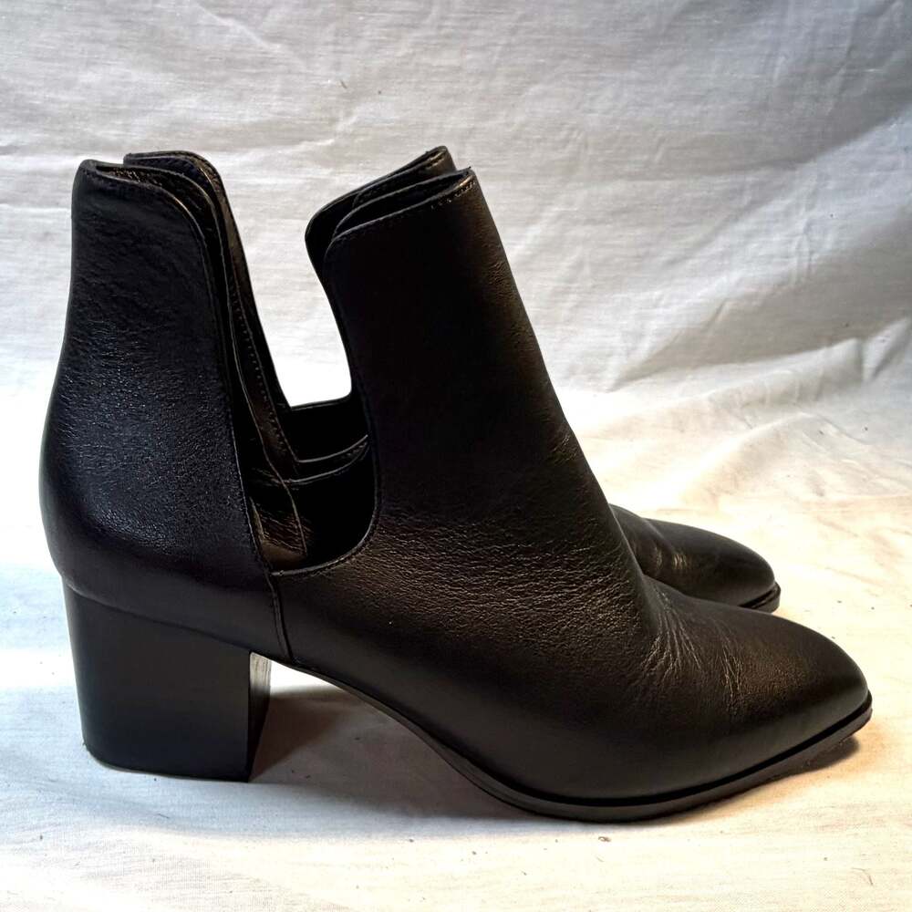 Deltan Black Leather Pointed Toe Cut-Out Ankle Boots